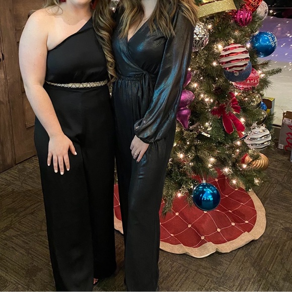 Express One-Shoulder Jumpsuit - Picture 1 of 8